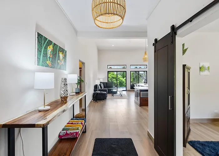 With Minimalist Design & Scenic Deck With Private Infinity Pool And Jungle Views Coco