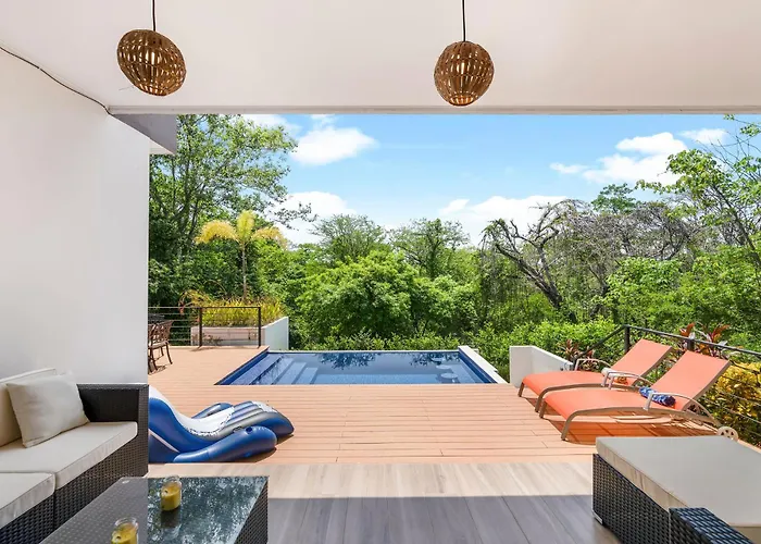 With Minimalist Design & Scenic Deck With Private Infinity Pool And Jungle Views Coco
