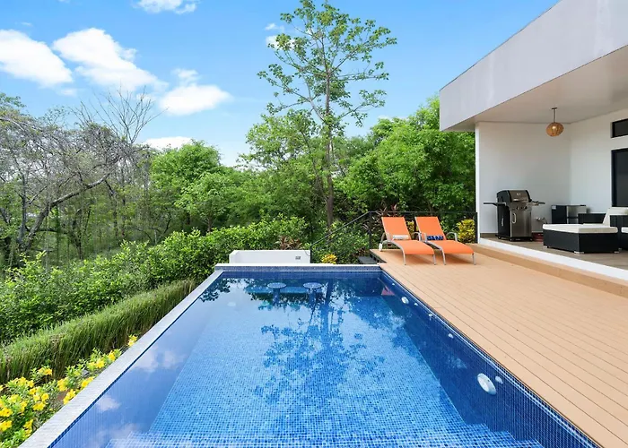 With Minimalist Design & Scenic Deck With Private Infinity Pool And Jungle Views Coco